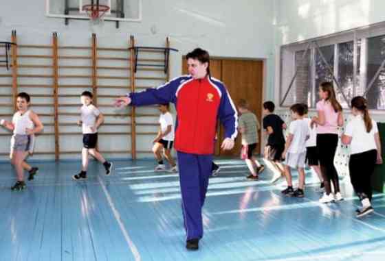 Вчитель фізичної культури Дніпро
