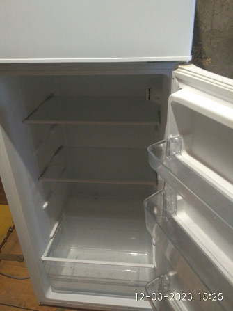 Холодильник ELENBERG TMF 143 ПРОДАМ!!! Київ - obraz 3