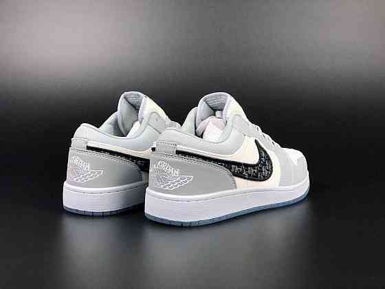 Nike Air Jordan 1 Low Dior Київ