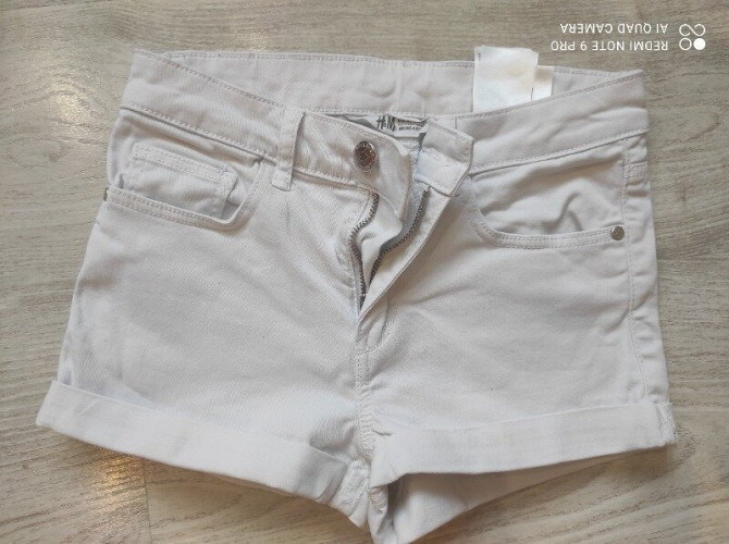 Летние белоснежные шорты от H&M 9-10 лет Бориспіль - зображення 1