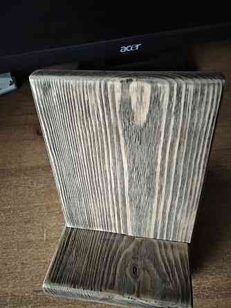 Дерев'яна підставка тримач для телефону планшету Кривий Ріг