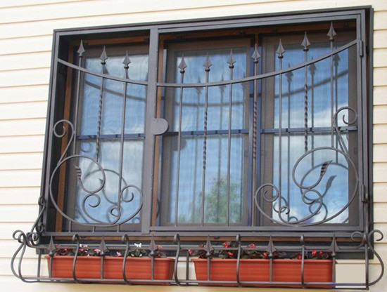 Навіси над входом в будинок, навіси над машиной, грати на вікна з візерунками Київ - изображение 6