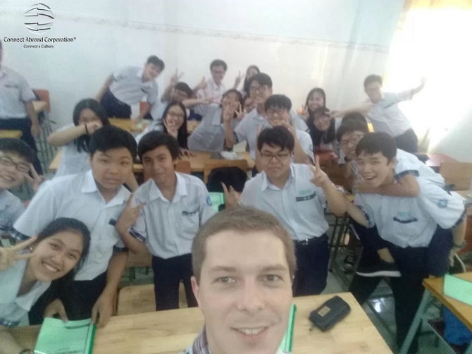 Вчитель англійської у Камбоджі Київ - obraz 1