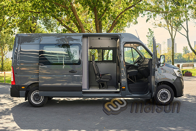 Переобладнання Renault Master у вантажопасажирський Київ - зображення 1