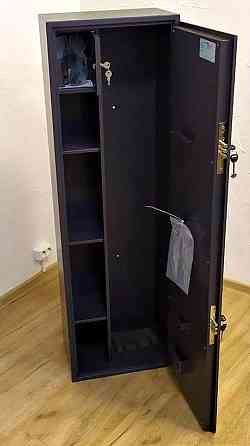 Оружейный сейф шкаф на 3 ствола бу 1400 x 430 x 280 мм Білопілля