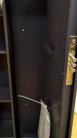 Оружейный сейф шкаф на 3 ствола бу 1400 x 430 x 280 мм Білопілля - зображення 3