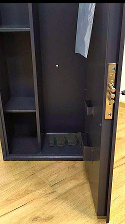 Оружейный сейф шкаф на 3 ствола бу 1400 x 430 x 280 мм Білопілля - зображення 7