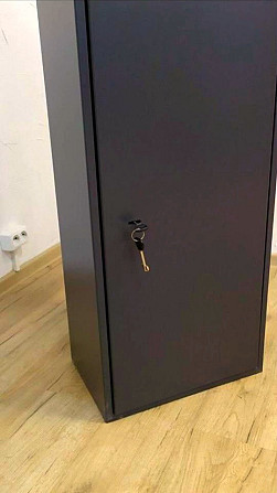 Оружейный сейф шкаф на 3 ствола бу 1400 x 430 x 280 мм Білопілля - зображення 9