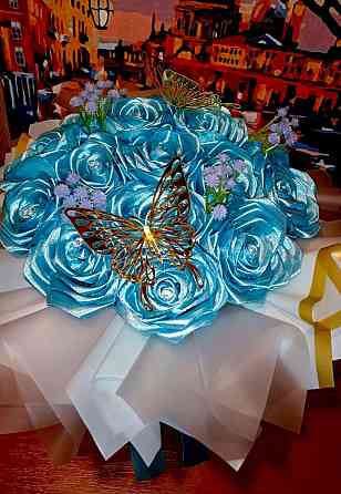 Букет блакитних троянд з атласної стрічки Кривий Ріг