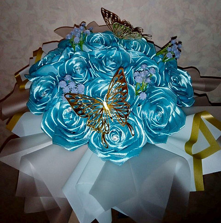 Букет блакитних троянд з атласної стрічки Кривий Ріг - зображення 1