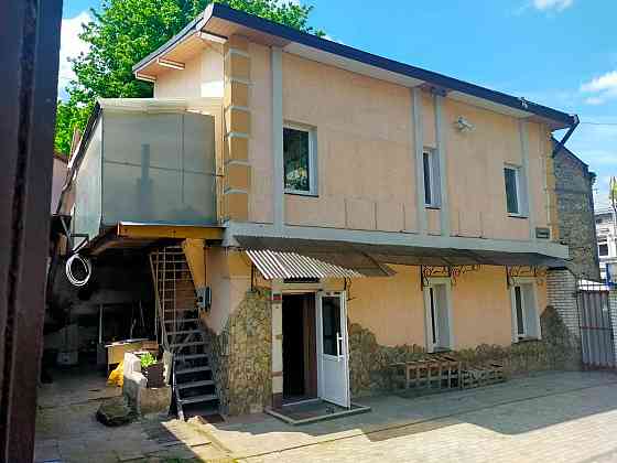 Окрема комерційна будівля у Львові — готовий бізнес або інвестиція з потенціалом!  вул. М. Лобачевського, 4 (Шевченківський район) Львів