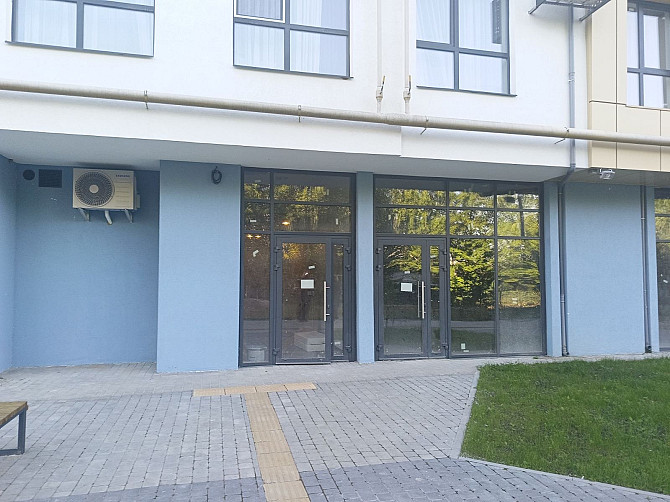 ФАСАДНЕ КОМЕРЦІЙНЕ ПРИМІЩЕННЯ НА ТРАФІКУ — НАВПРОТИ Арена Львів  вул. Карла Мікльоша, 6-Б | Сихівський район Львів - зображення 1