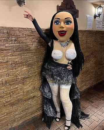 Стриптиз ростової ляльки Черкаси.Замовити стриптизера аніматора на свято.Білий ведмідь Черкаси