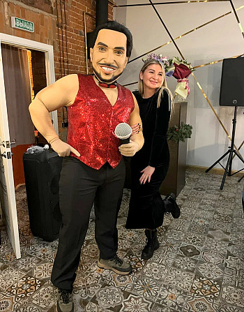 Стриптиз ростової ляльки Черкаси.Замовити стриптизера аніматора на свято.Білий ведмідь Черкаси - зображення 3